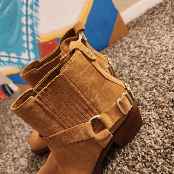 SAM EDELMAN BELLAMIE CAMEL SUEDE WESTERN HARNESS ANKLE BOOTS/BOOTIES🆕 7.5 - Picture 10 of 10